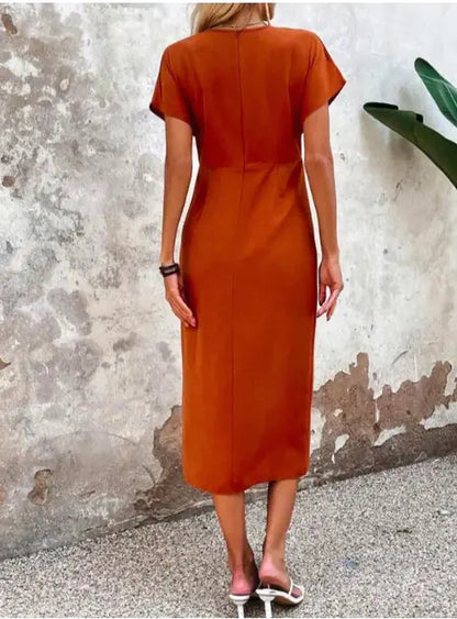 Elegantes Midikleid mit Schlitz